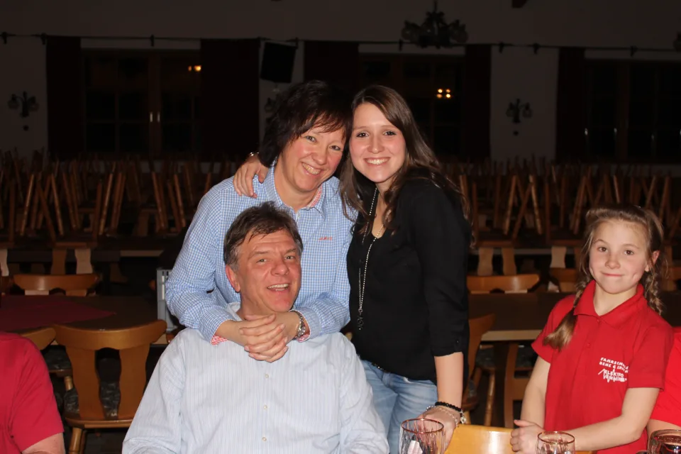 Endlich san d´Weiber furt – Vereinsfotos (Archiv)