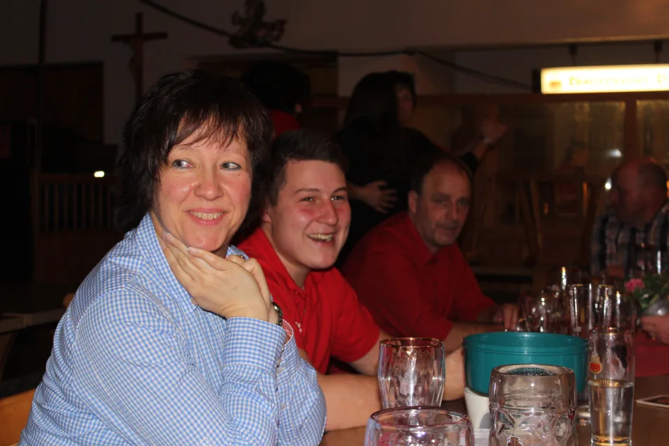 Endlich san d´Weiber furt – Vereinsfotos (Archiv)